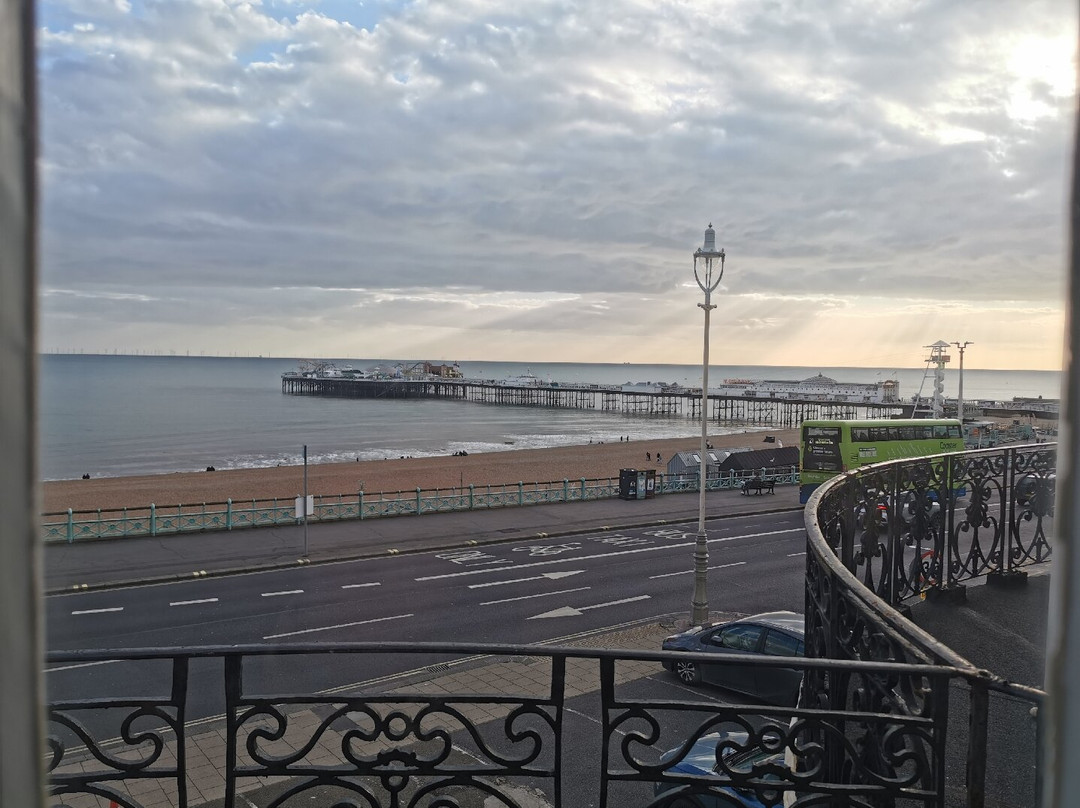 德雷克斯酒店主图