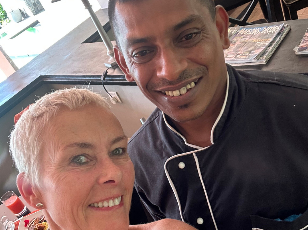 纯净之境水疗度假酒店主图