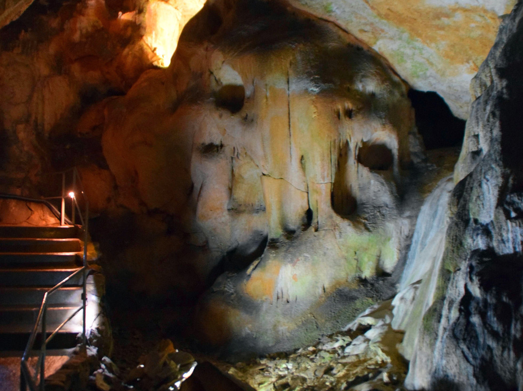 Amine-Bair-Hosar Cave (Mamontovaya)-Mramorne必去景点