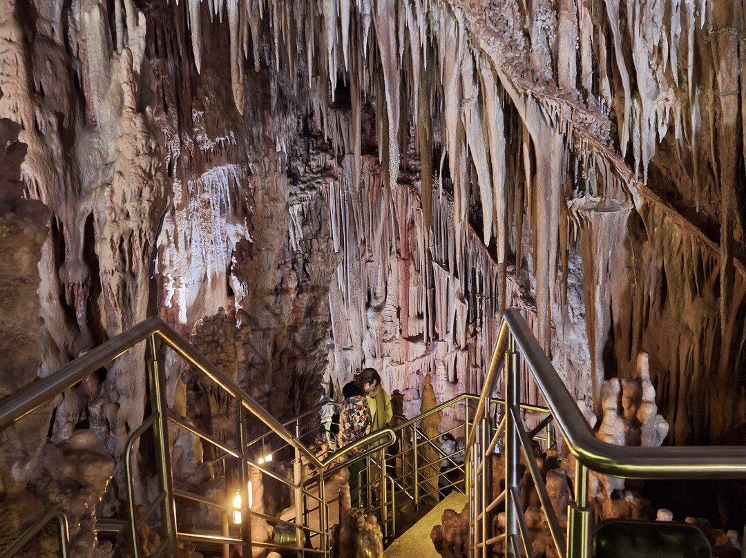 Kastania Cave-Kastania必去景点