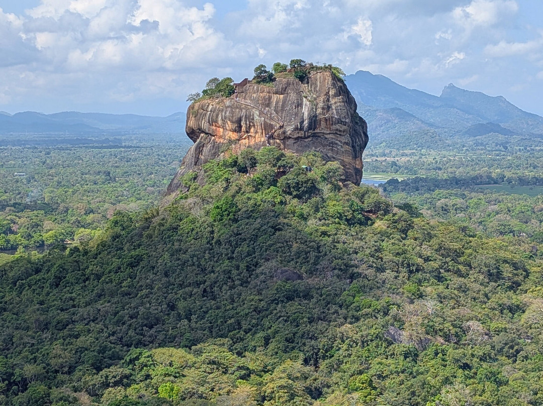 Nugadhenitours Sri Lanka Travels-Mirigama必去景点