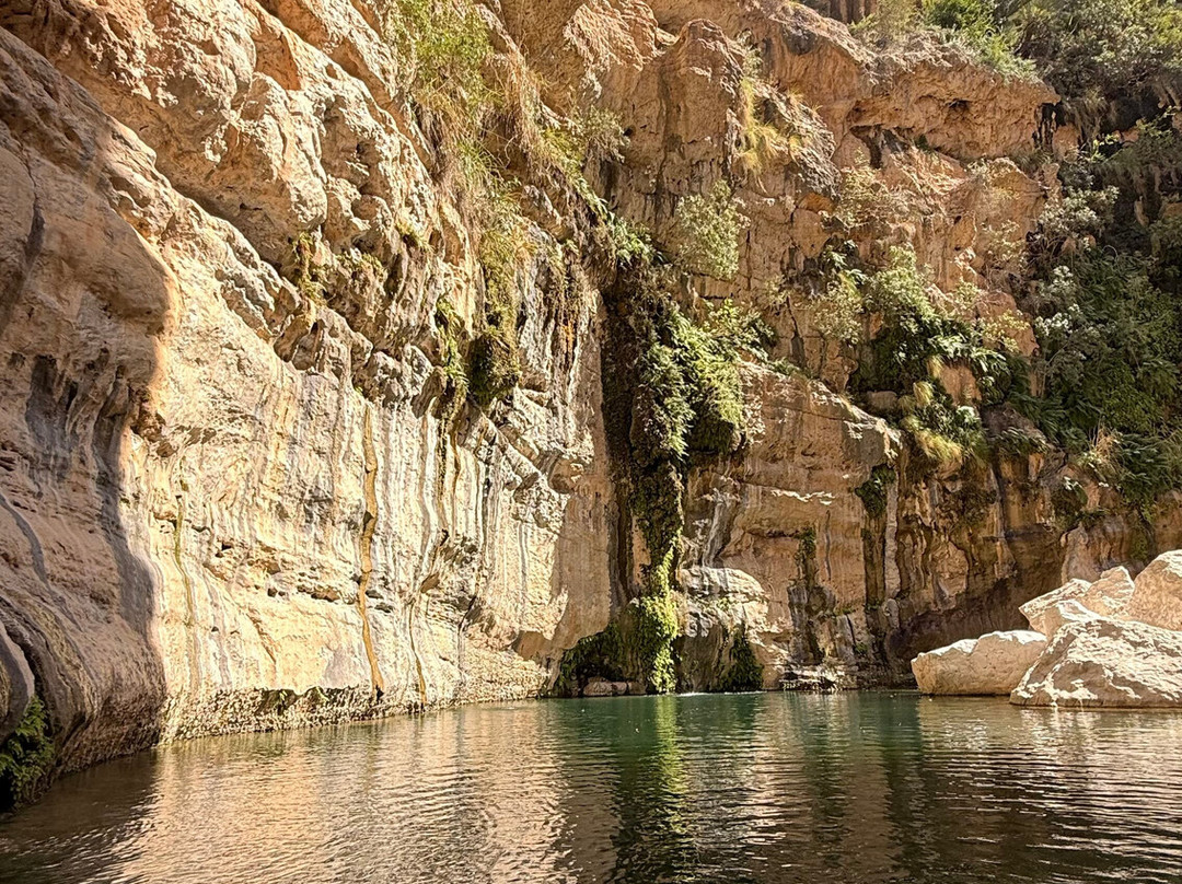 Wadi Tiwi Mibam Adventure-提维必去景点