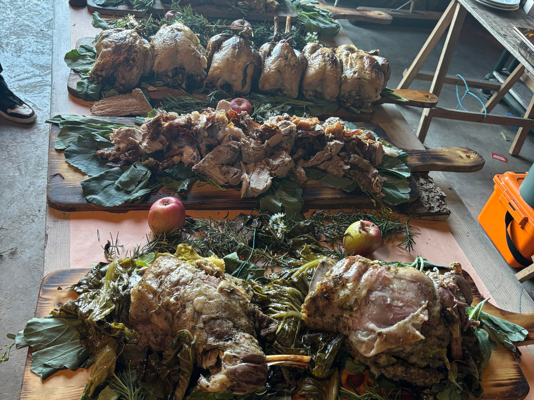 Hunter Gather Cook-刘易斯必去景点