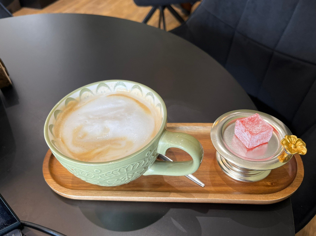 Nadia's Cafe