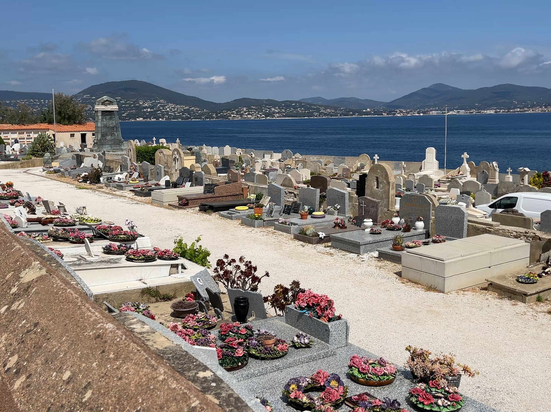 Cimetière marin de Saint-Tropez-圣特罗佩斯必去景点