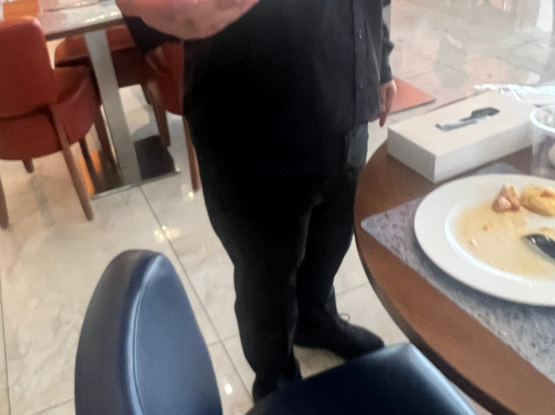 科威特市中心温德姆华美达安可酒店主图