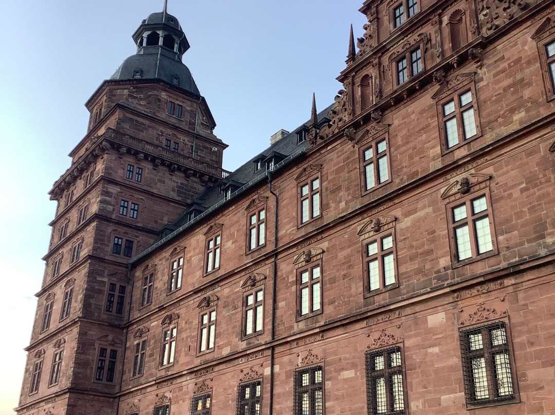 Schloss Johannisburg mit Schlossanlagen-阿沙芬堡必去景点