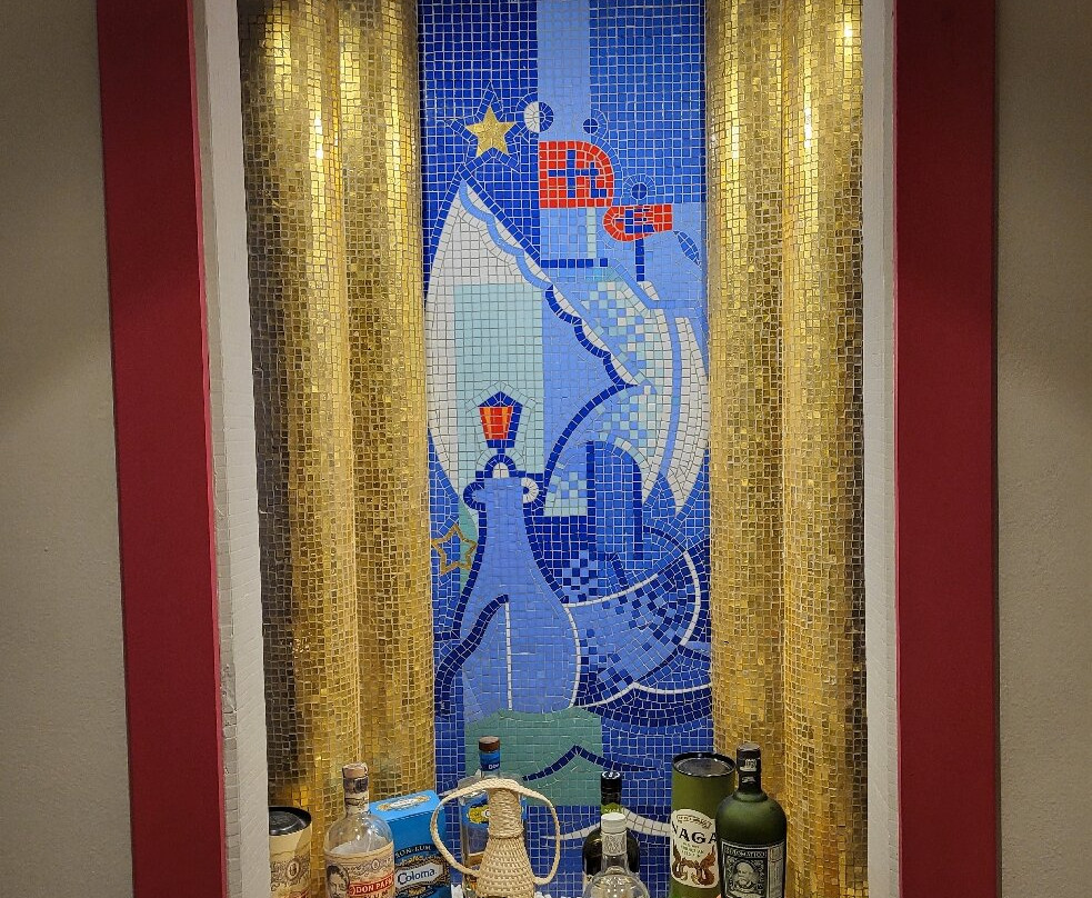 米拉蒙特洛吉酒店主图