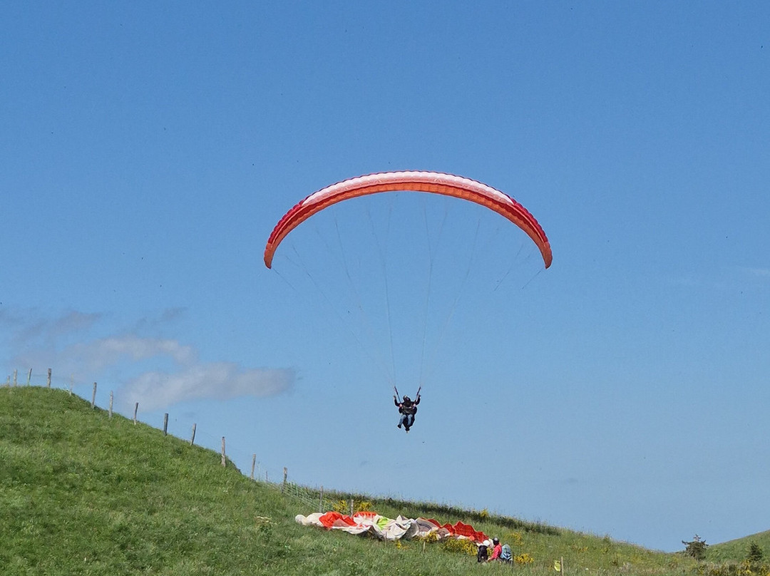 Absolu Parapente-Orcines必去景点