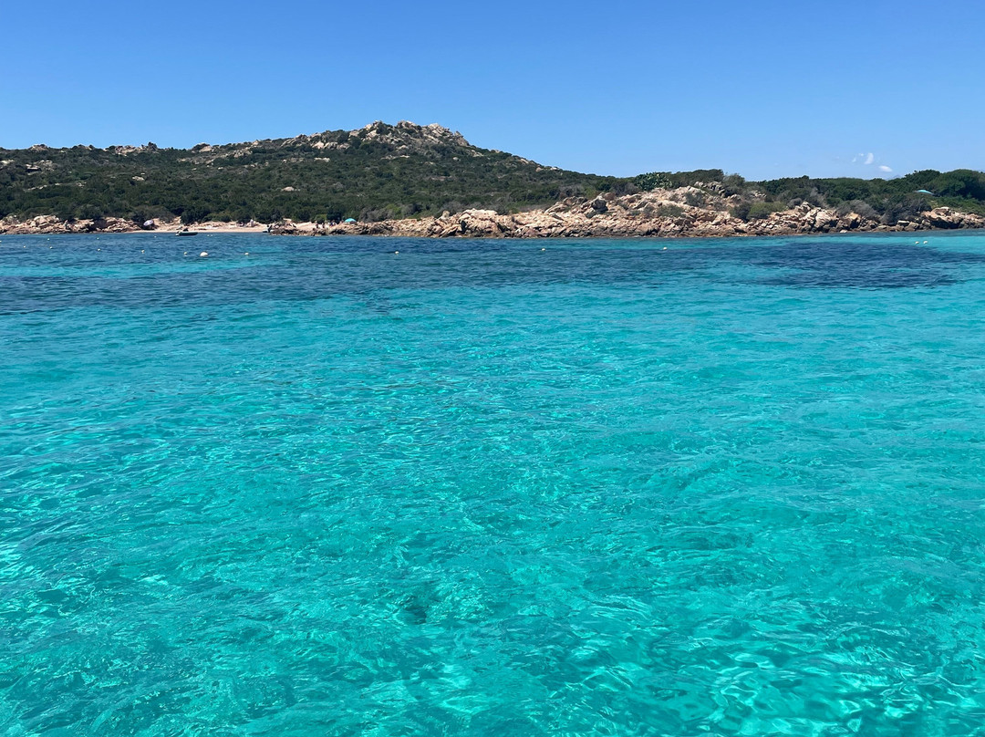 Smeralda Boats-Cannigione必去景点