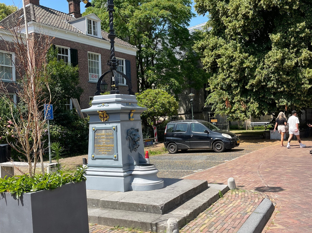 Monument van Heeckeren van Wassenaer