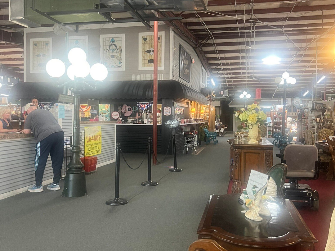 Antique Gallery of Houston-斯普林必去景点