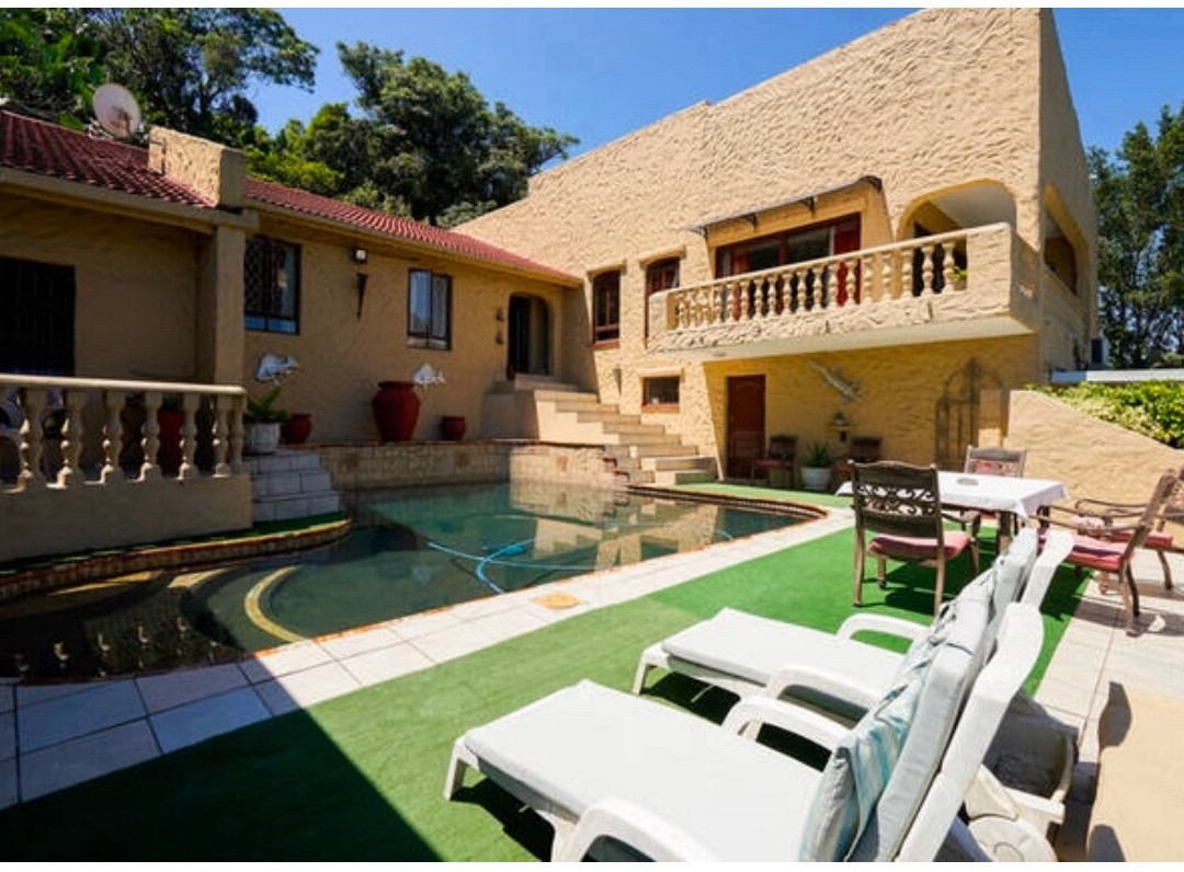 Villa Valencia主图