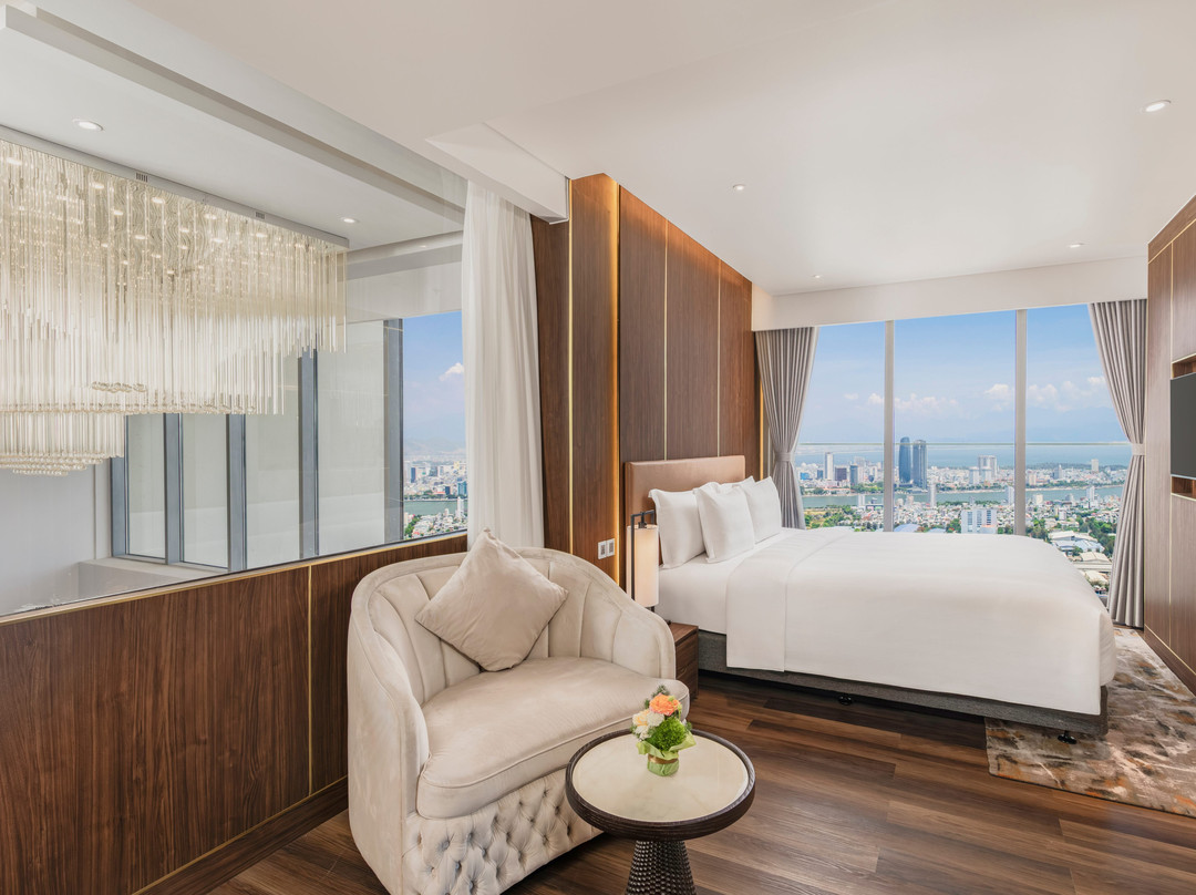 Wyndham Soleil Danang