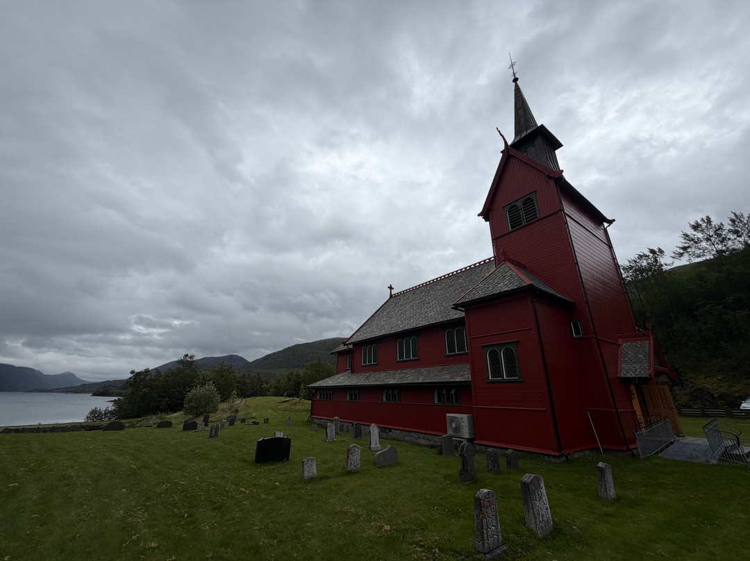 Stemshaug kyrkje-Aure必去景点