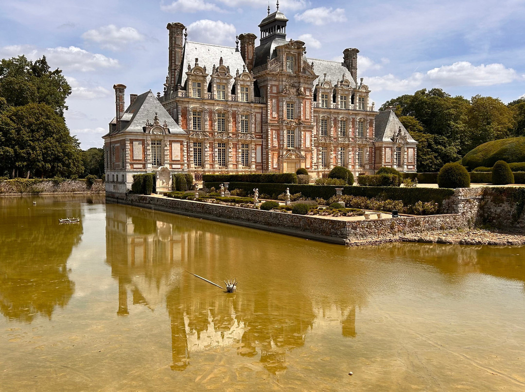 Chateau de Beaumesnil-Beaumesnil必去景点