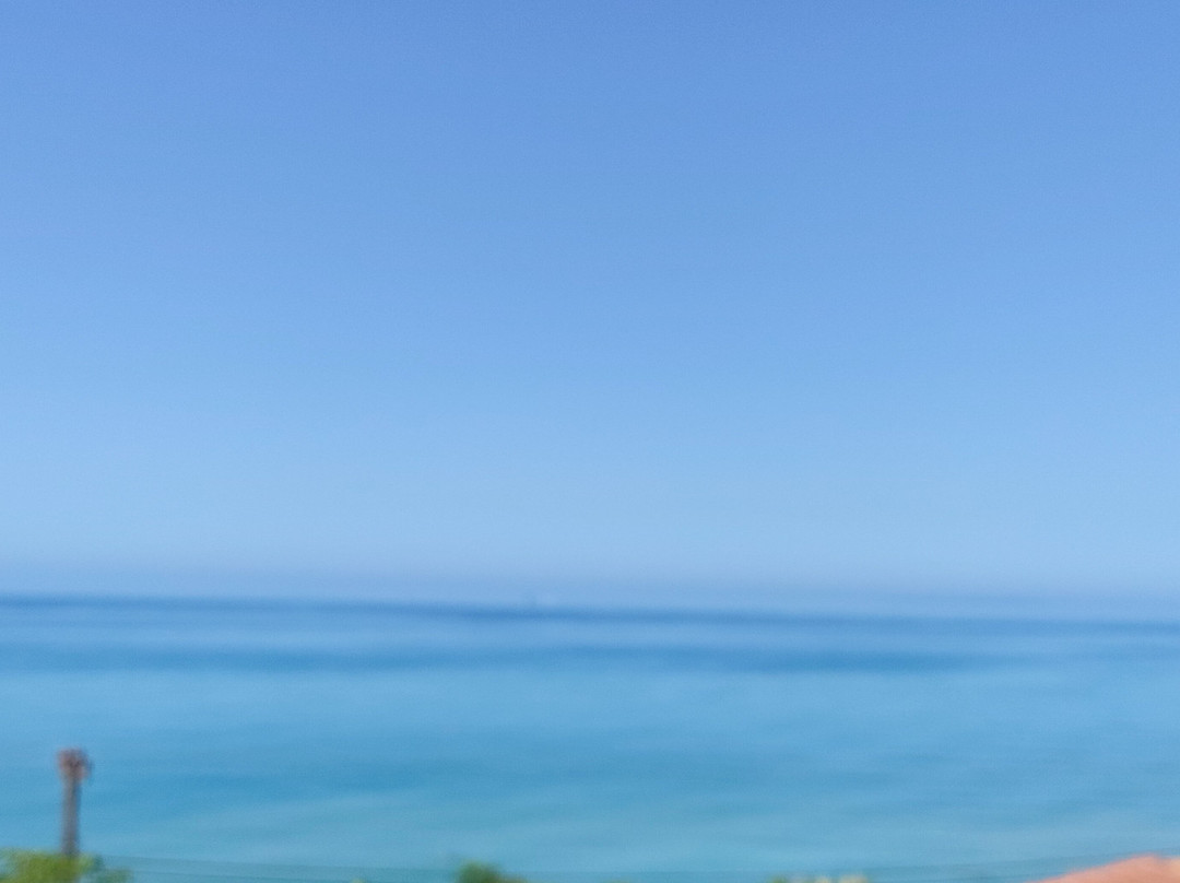 Loutsa Beach-Loutsa必去景点