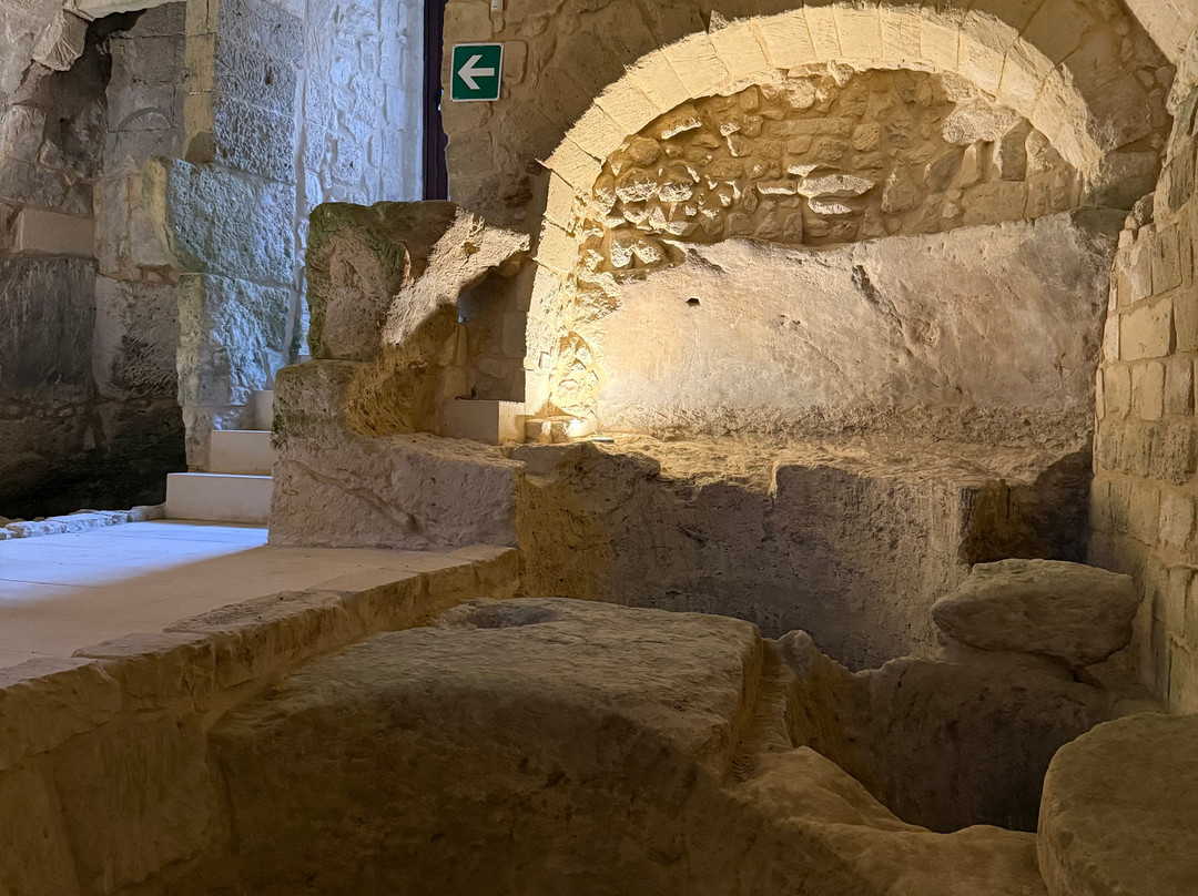 Castello di Acaya-Acaia必去景点