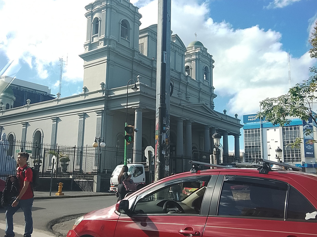 Irazú Hotel & Studios主图