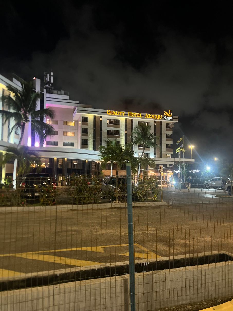 阿拉卡茄品质酒店-旅行者