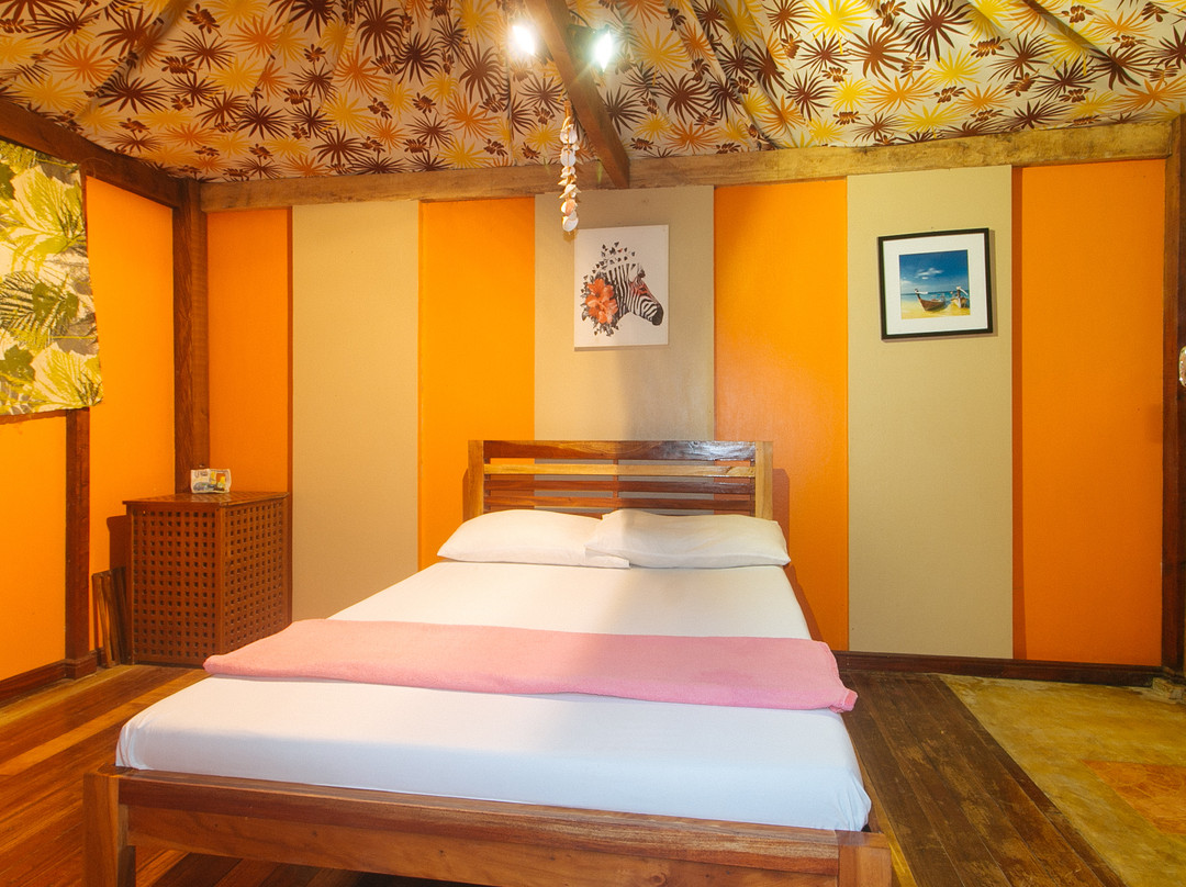 吉马拉斯岛酒店住宿-The Clara Beach Hotel Guimarás
