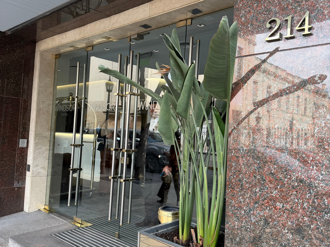 温莎酒店及大厦主图