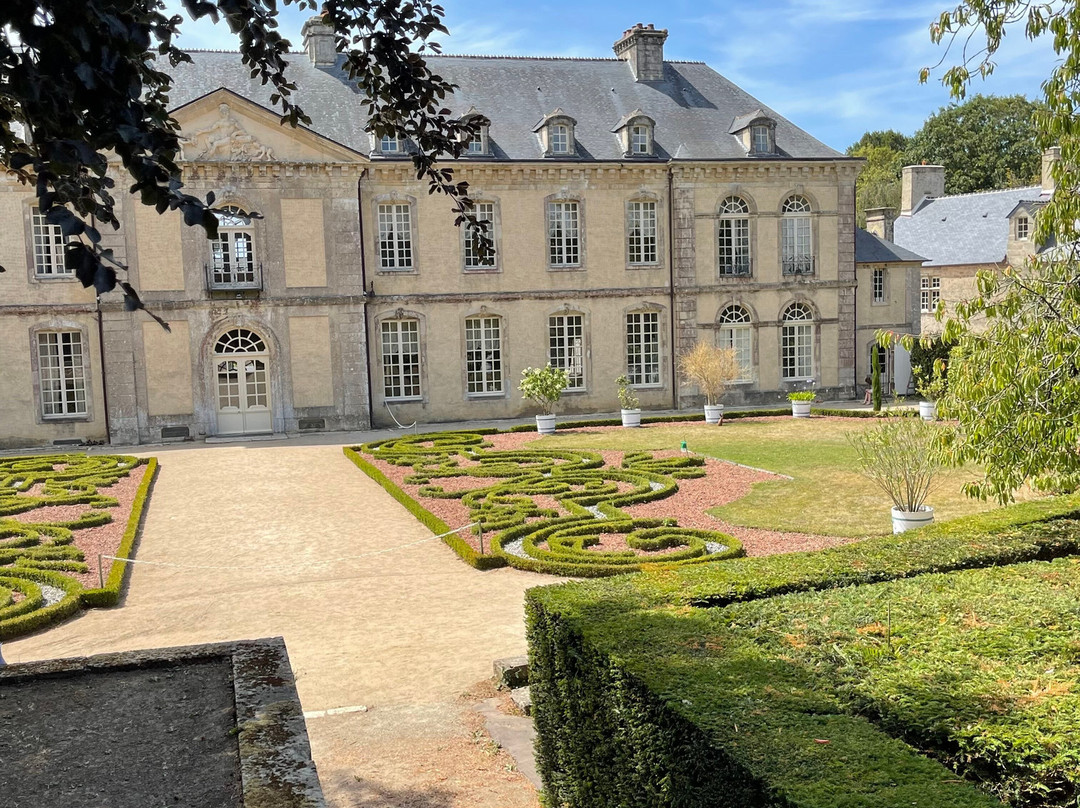 Hôtel de Beaumont-Valognes必去景点