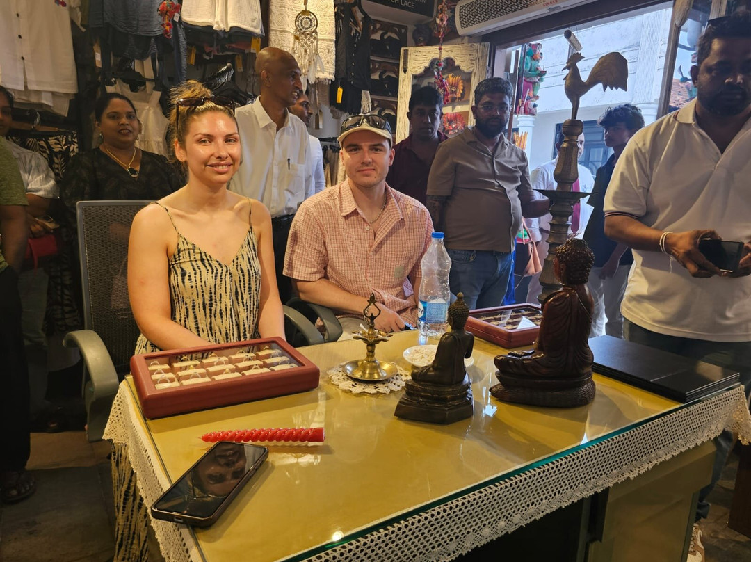 Devasurendra Gems And Jewellers-Fort必去景点