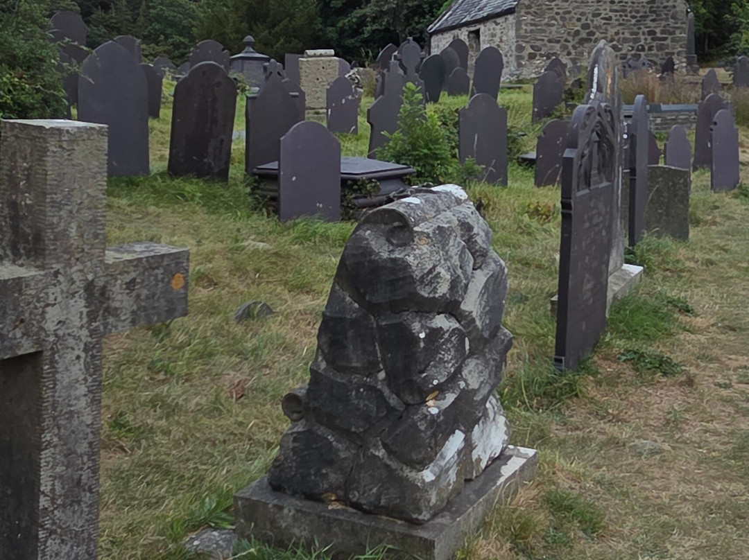 St Tysilio's Church-Menai Bridge必去景点