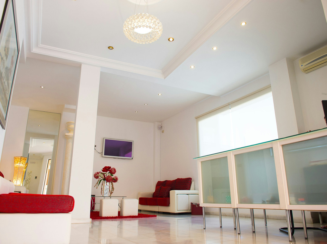 Los Rosales酒店住宿-Hotel Fernando IV