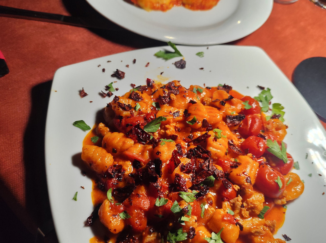 Pasta E Pomodoro