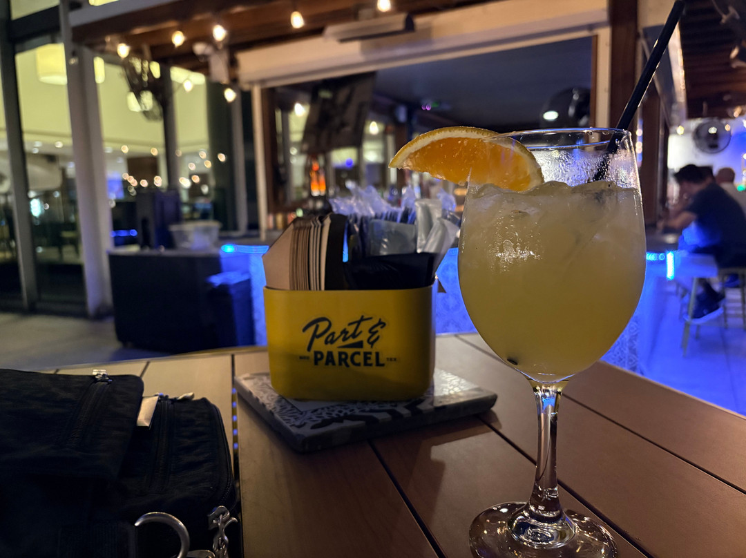 休斯顿白厅酒店主图