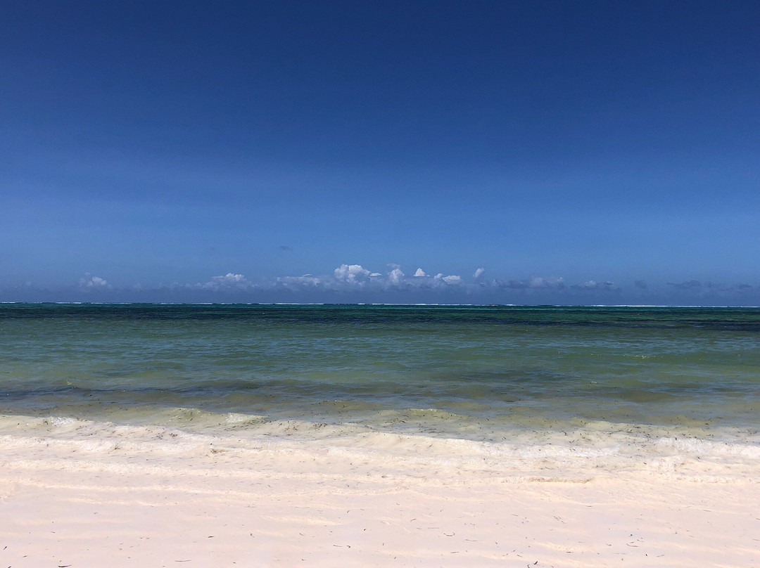 Bwejuu Beach