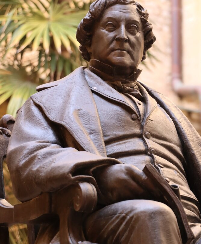 Conservatorio Rossini-佩萨罗必去景点