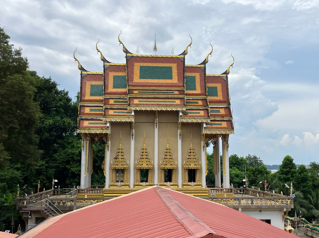 Wat Khao Rang Samakkhitham-普吉镇必去景点
