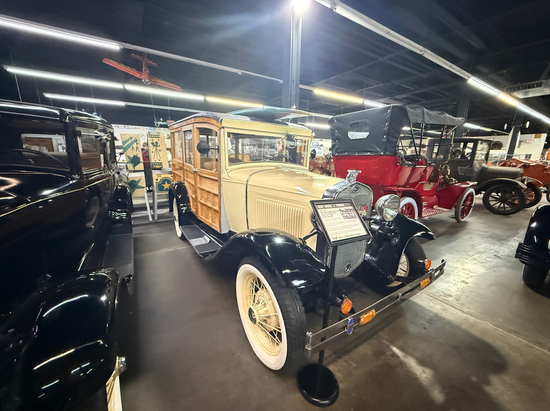 Miles Through Time Automotive Museum-Clarkesville必去景点