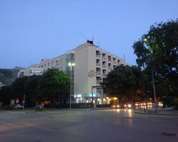 ERO莫斯塔尔酒店