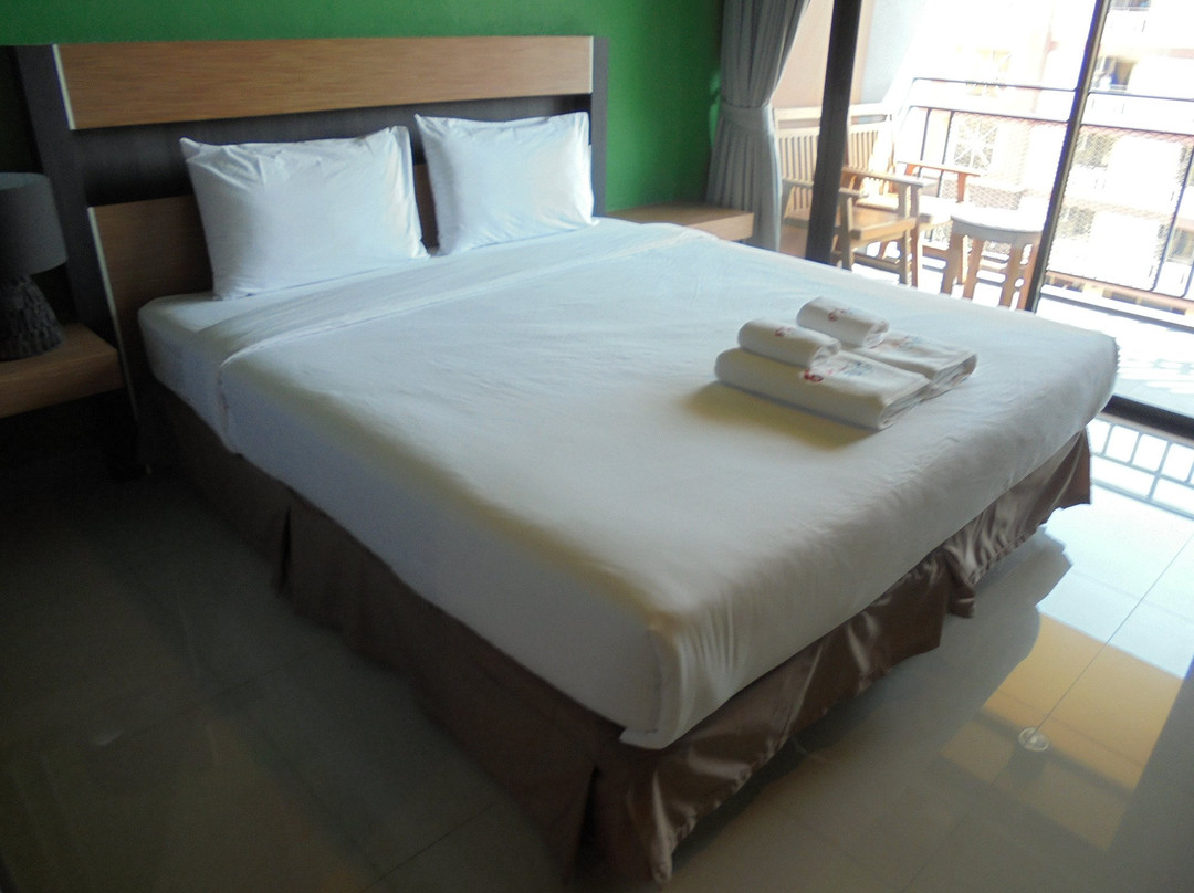Saen Suk酒店住宿-3 Kwan Village