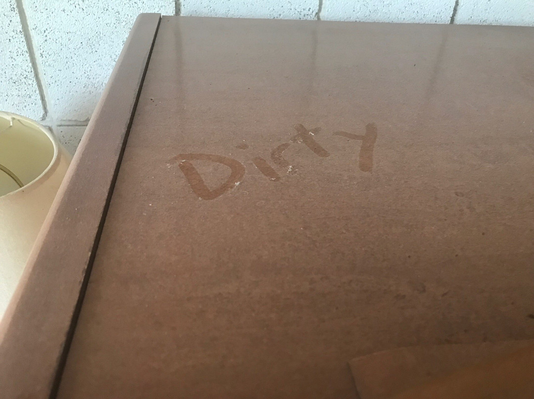 National 9 Inn Casper Showboat Motel