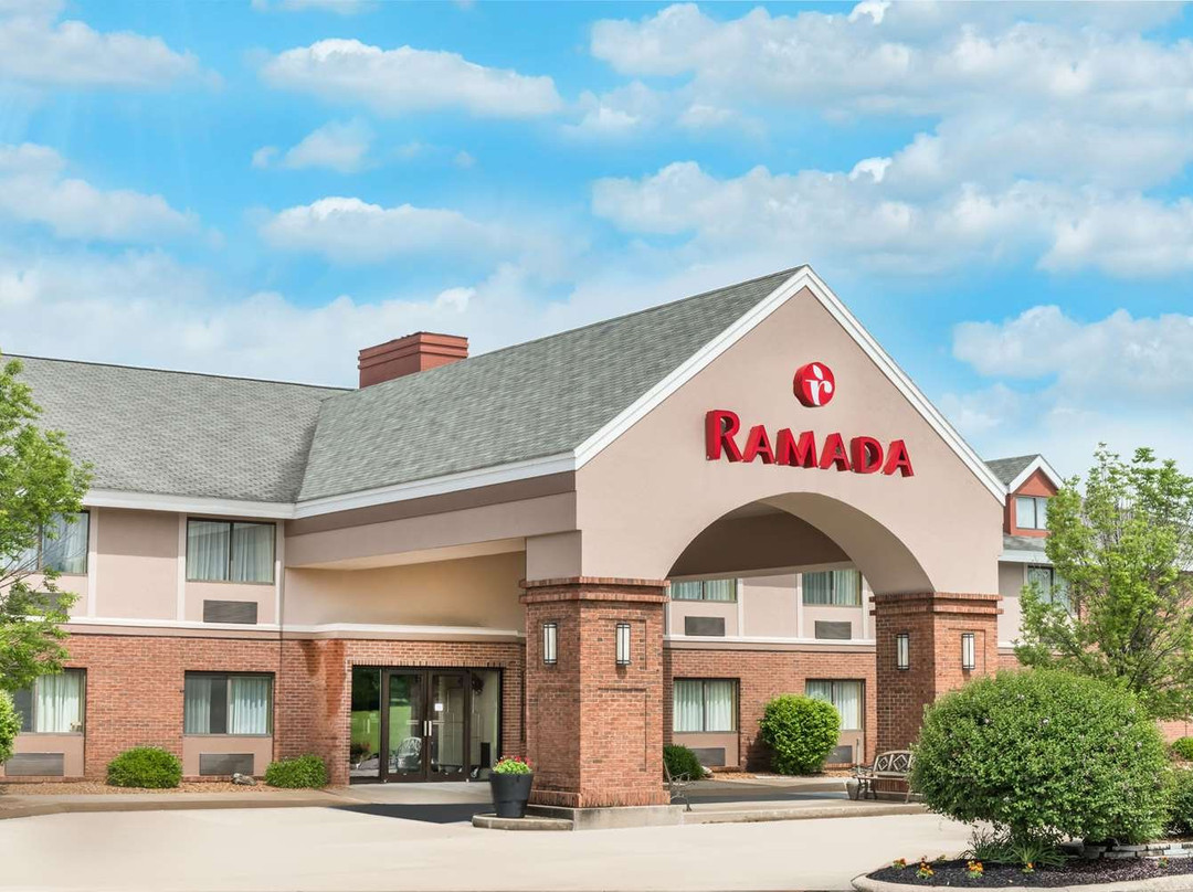 Ramada by Wyndham Vandalia主图