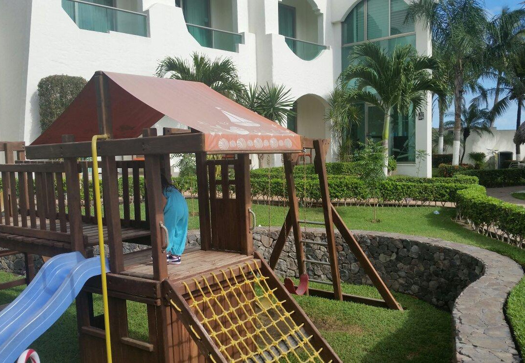 Playa Caracol Hotel & Spa