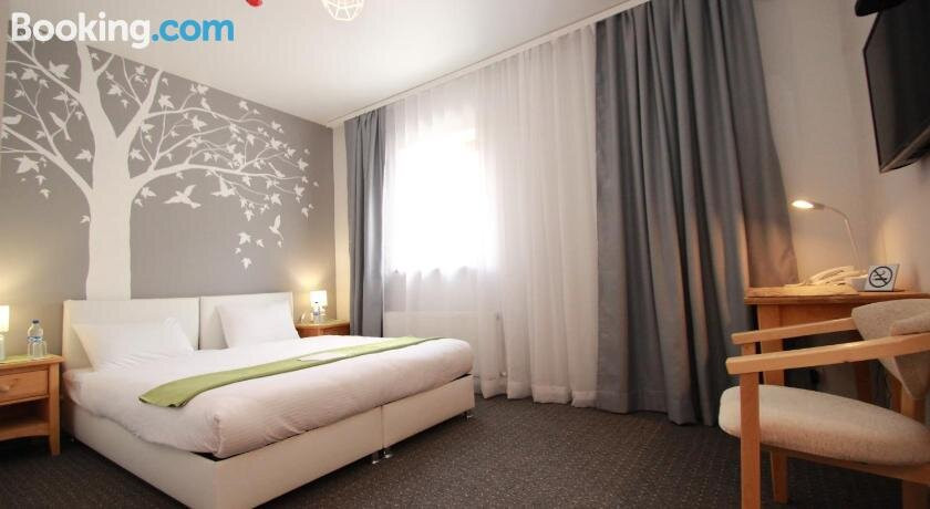 Teplodar酒店住宿-Garden Eco Design Hotel