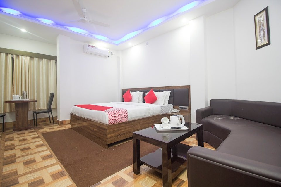 OYO 26885 Hotel Heritage