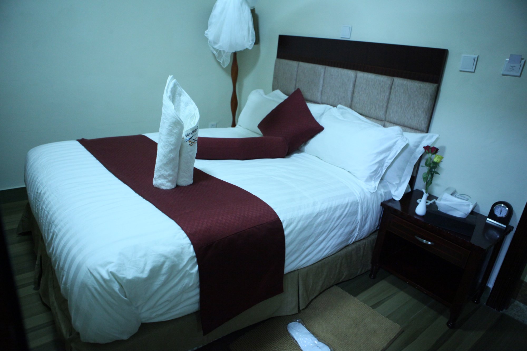 Water Front Hotel-官方