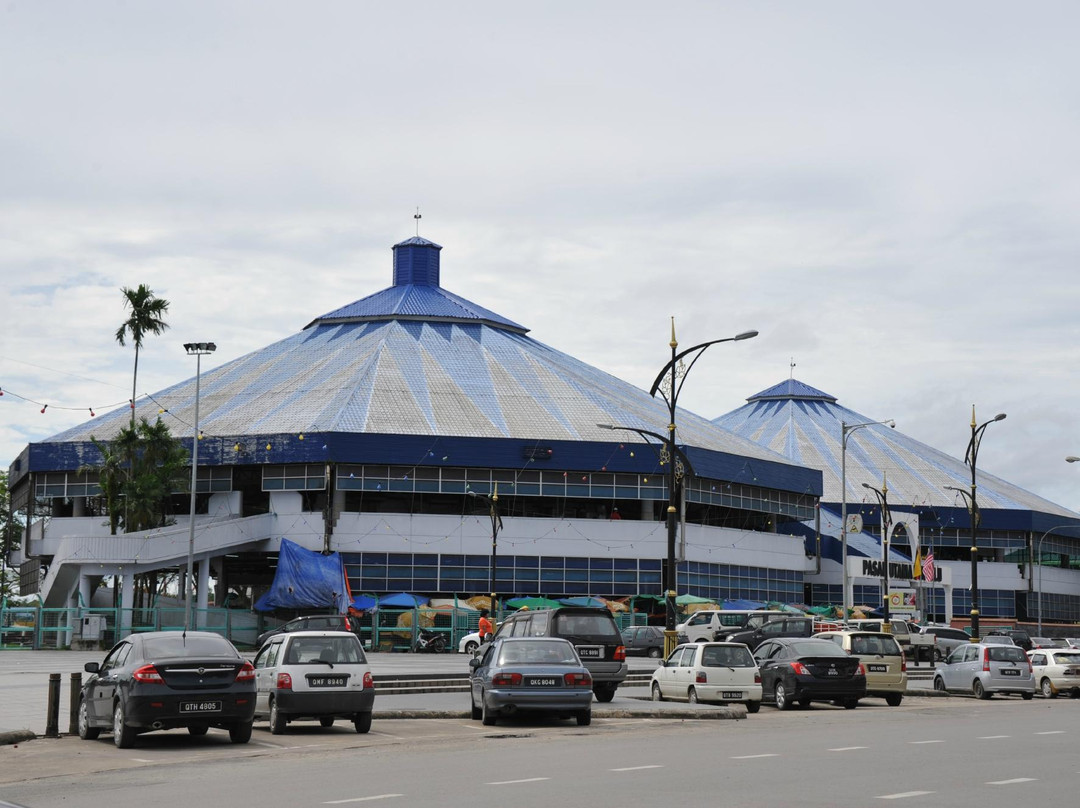 Pasar Tamu & Pasar Utama