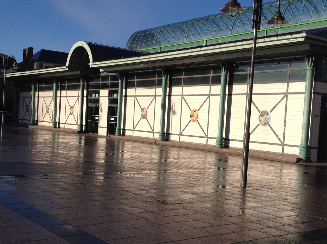 Les Halles et les Marchés景点图片