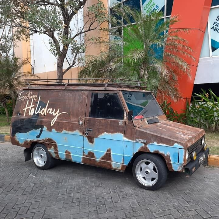 Spanduk Pecel Lele-Pangkalan Bun必去景点