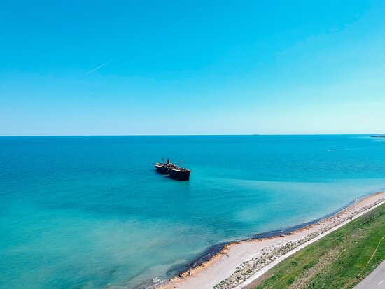 Evangelia Shipwreck Costinesti-Costinesti必去景点