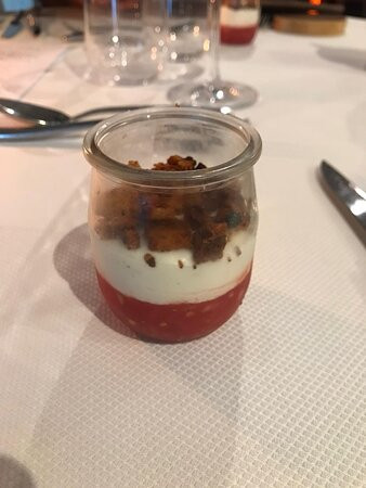 户彻特酒店主图