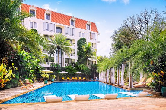 Palace Gate Hotel & Resort By Ehm主图